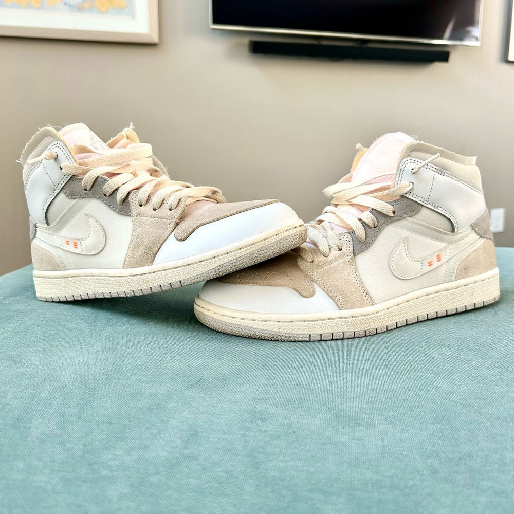 Jordan 1 inside out. Size 7